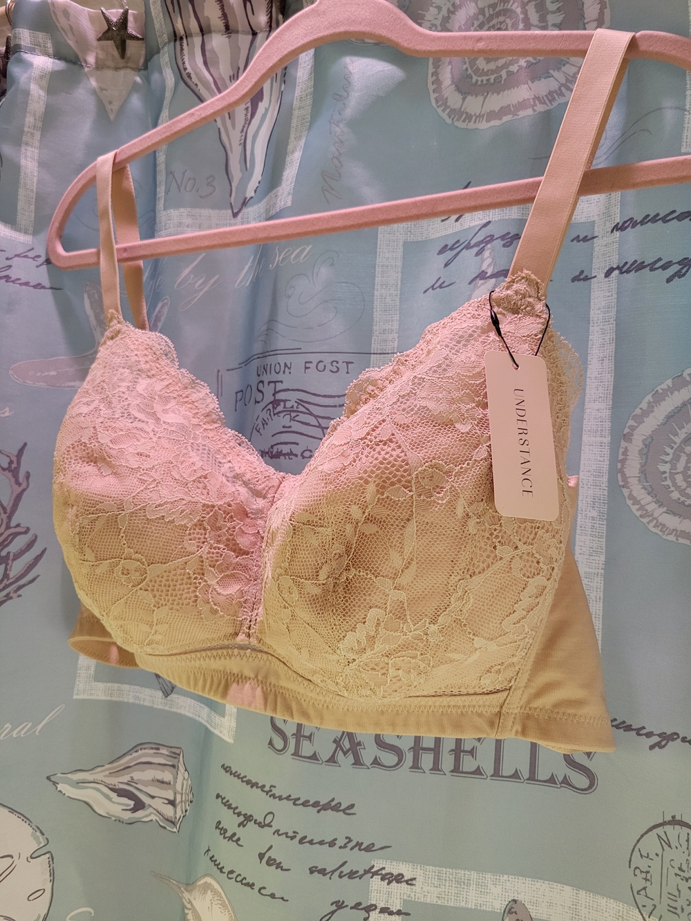 NWT Understance Full Coverage Lace Bra 40C Champagne Wireless Comfort Bra